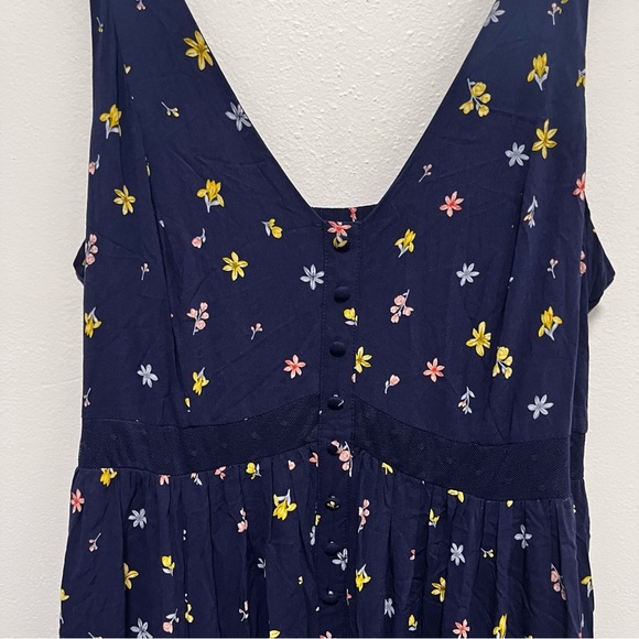 TORRID Challis Button Front Floral Navy Maxi Dress Size 1X - Picture 5 of 10